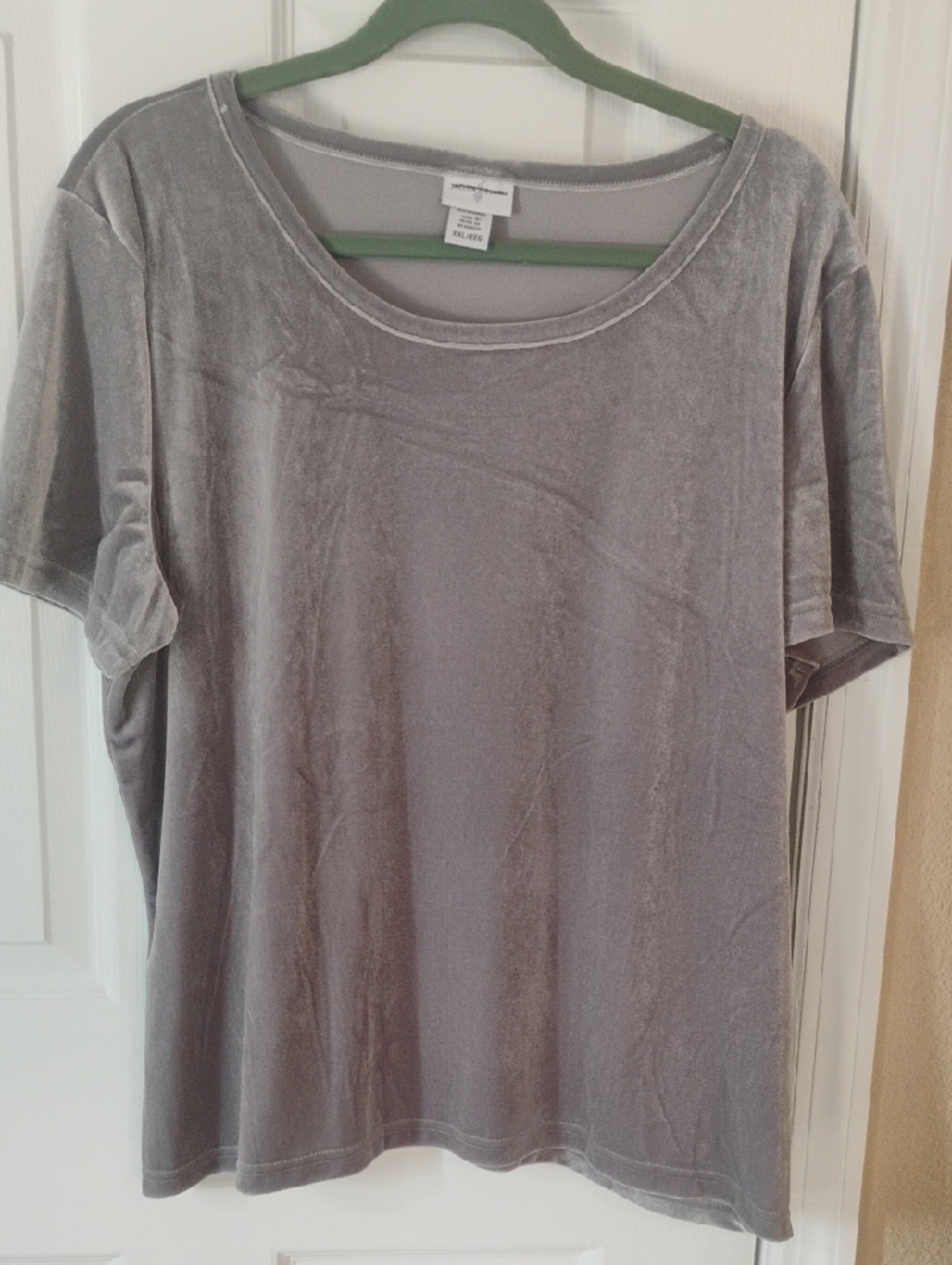 Jaclyn Smith Velvety Polyester Spandex Top Size XXL